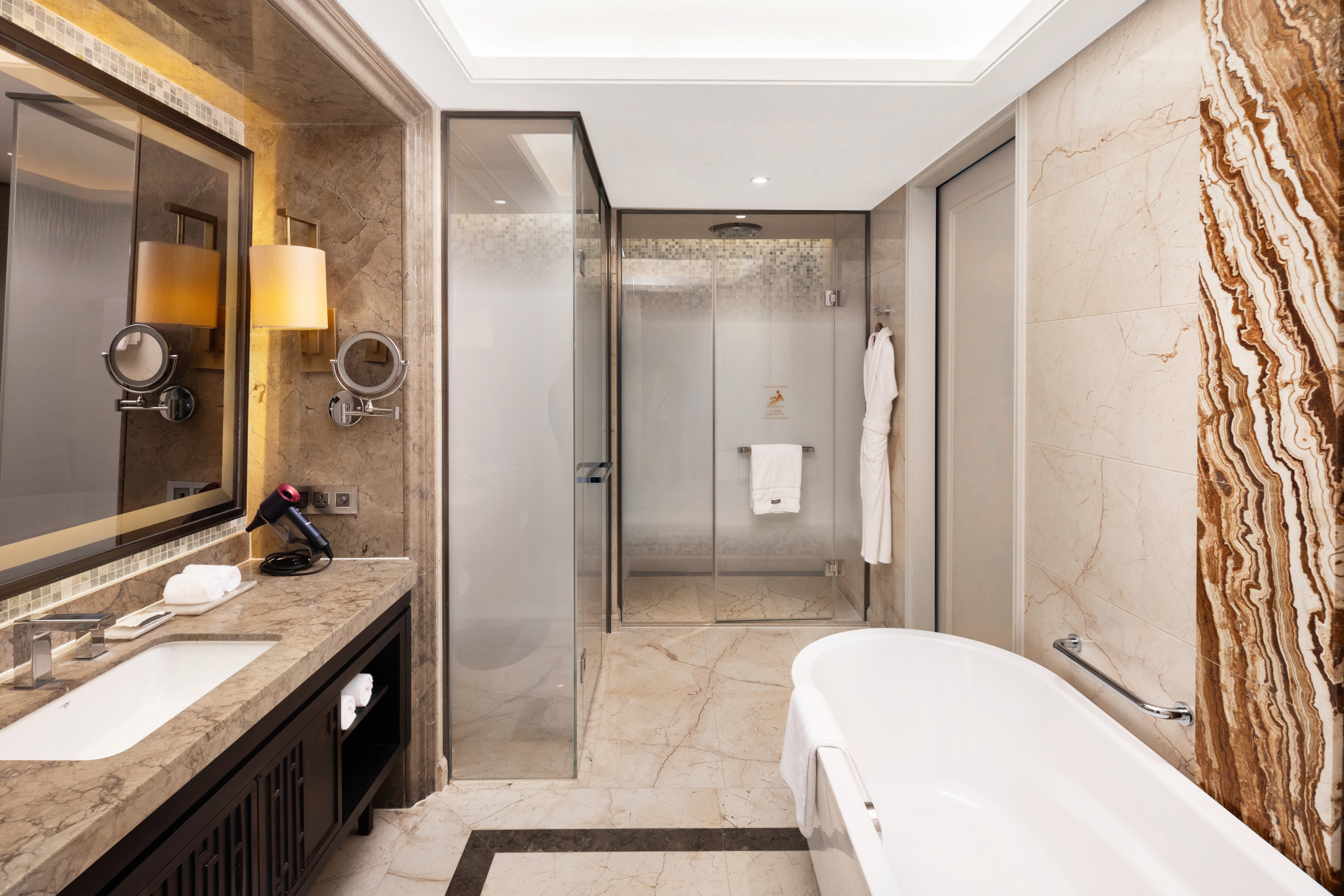 活力套房【云端之上，随享天际线】