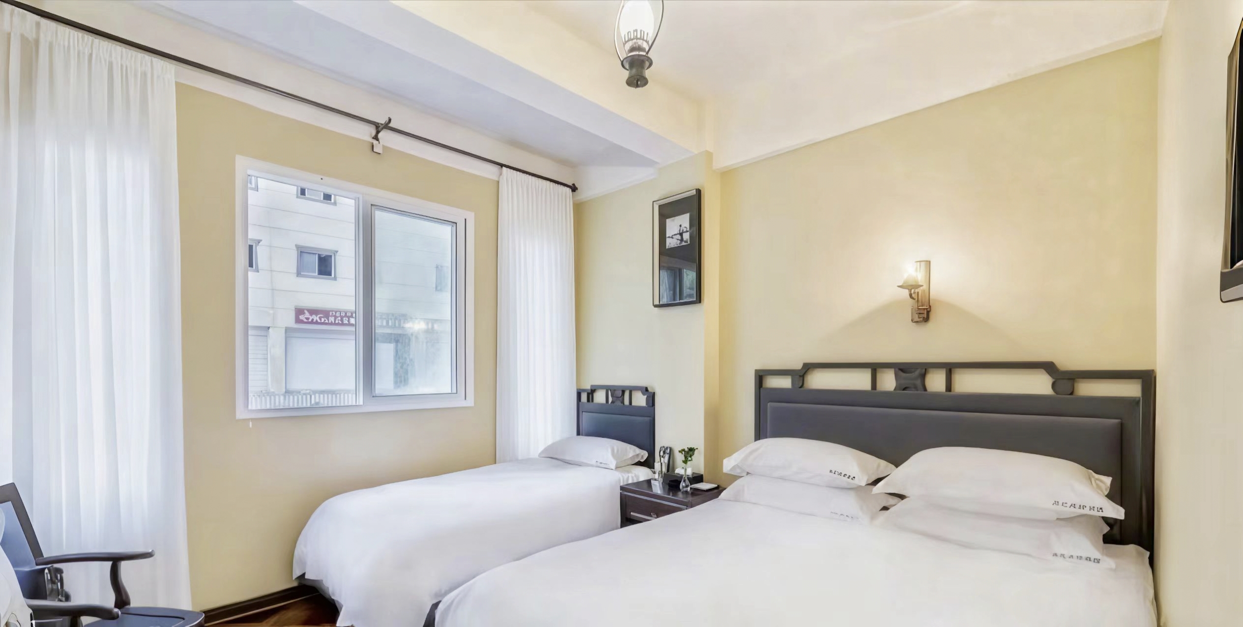 Yajiang Motel TibetWarm Family Room