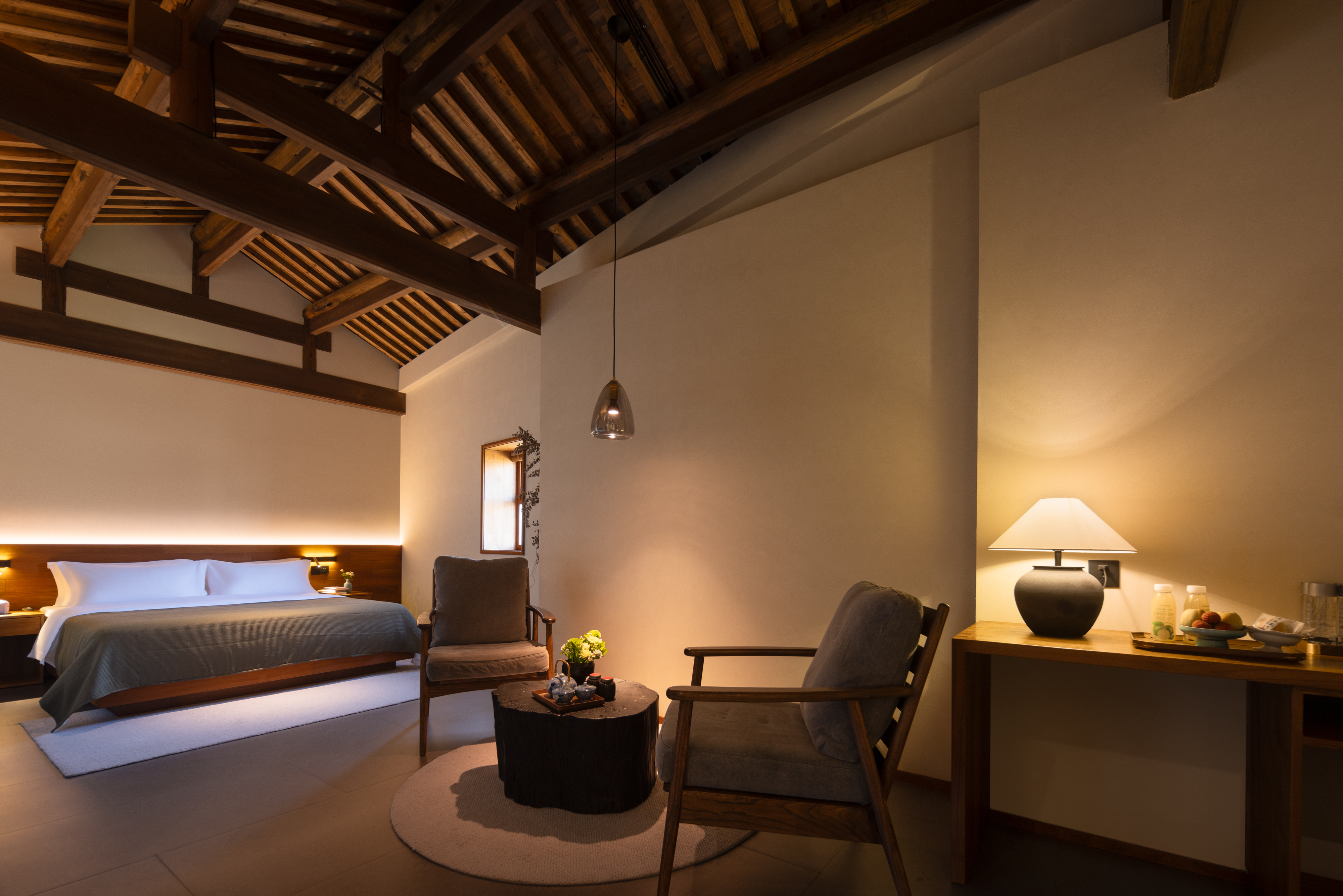 沉香·空庭释香禅眠大床房（全屋地暖）