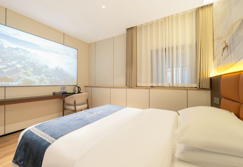 泊?沉浸影音房（巨幕投影?海量片源）