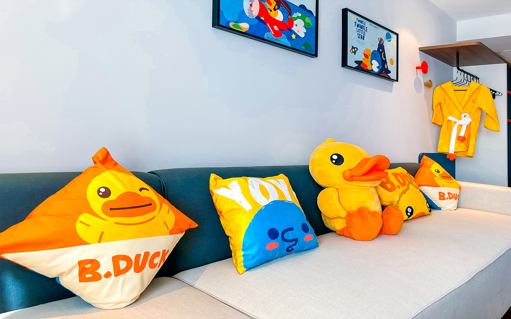 B·DUCK小黄鸭亲子房