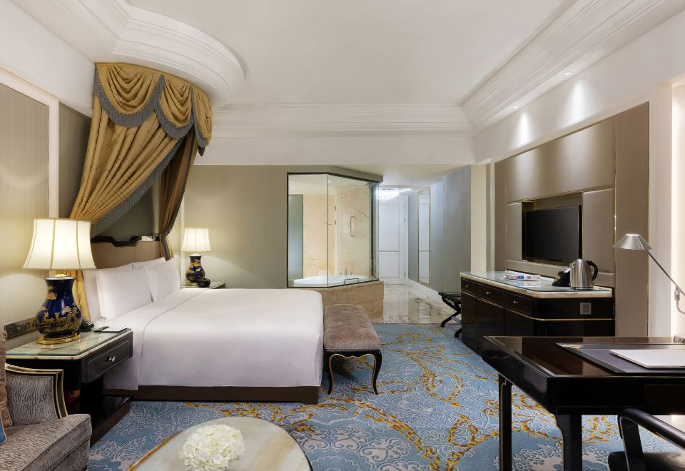 InterContinental Chengdu Global CenterSuite - 1-Bedroom (Double Bed) (Living Room)