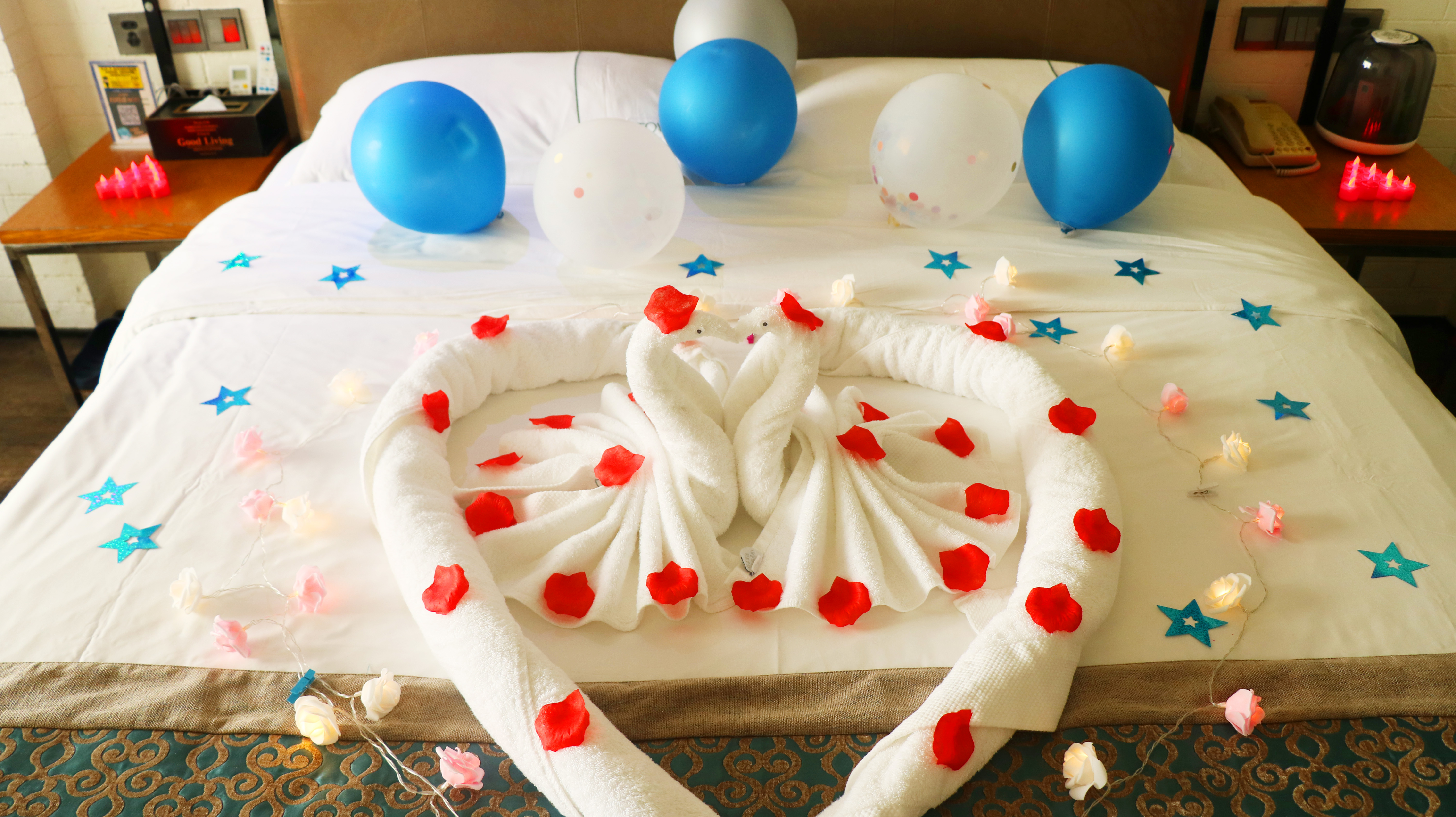 浪漫气氛主题房