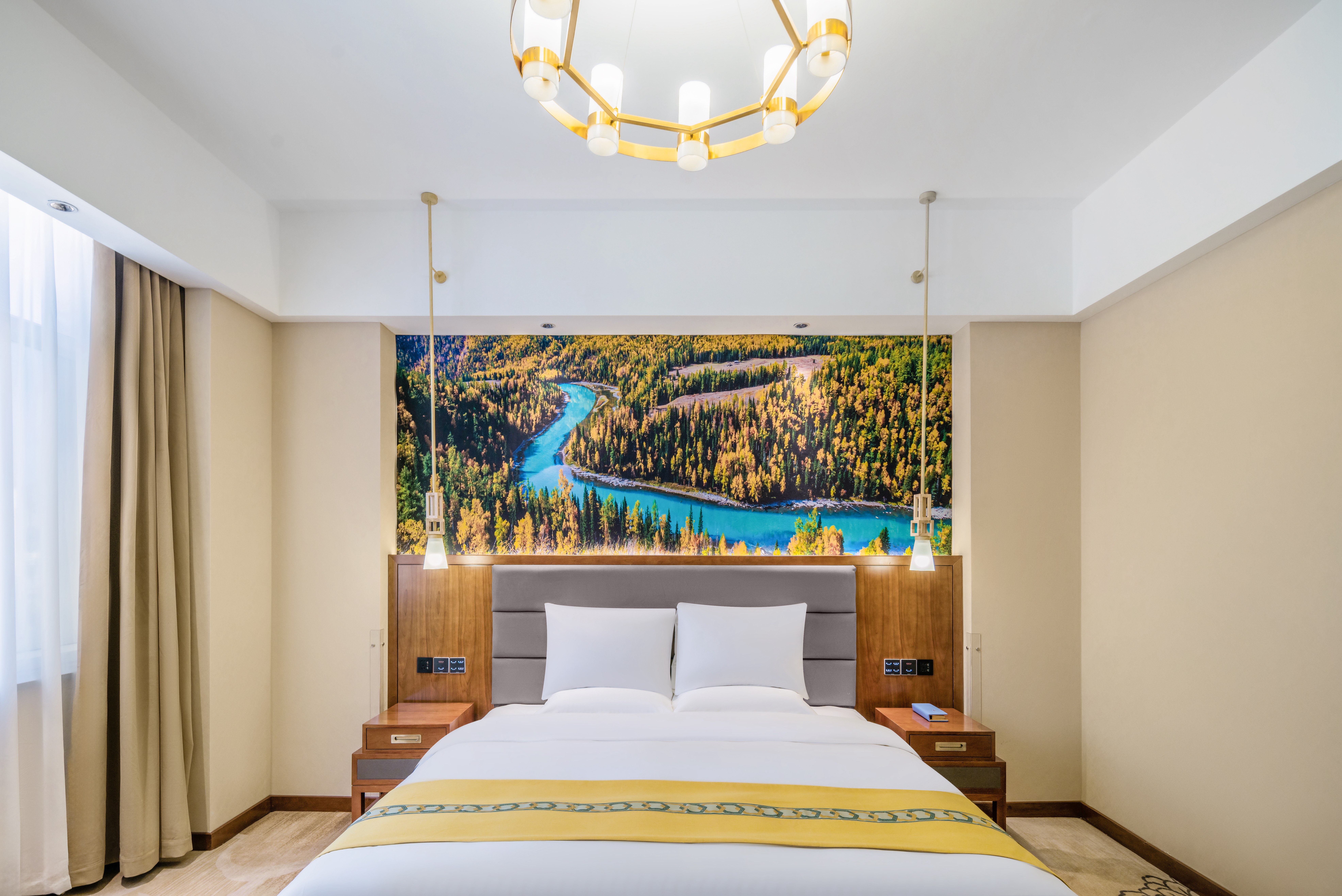 其乐融融家庭亲子房（斯丽比迪床垫+雅兰寝饰被芯）