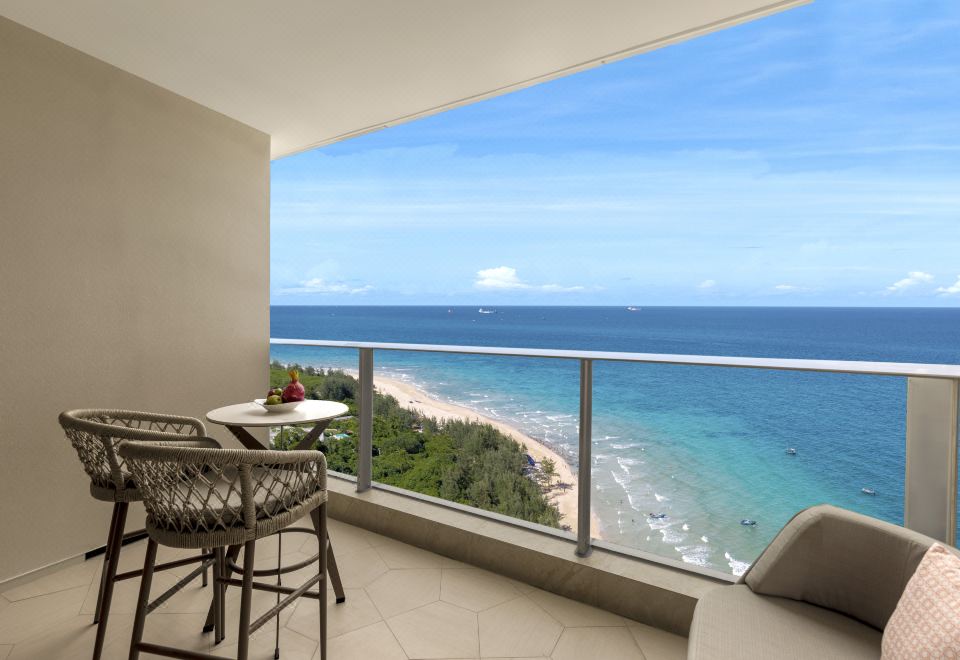 Salt Crystal Hotel By RichuDeluxe Room - Sea-View (Double Bed)