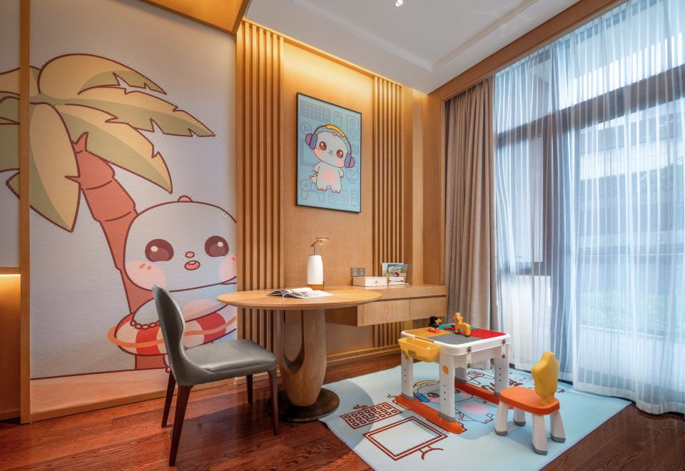 小恐龙Limnii三床房（园景阳台丨童趣木屋）