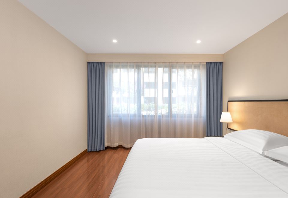 Beijing HWA HotelVIP Suite-Queen Bed