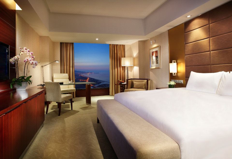 皇冠行政房-海景大床