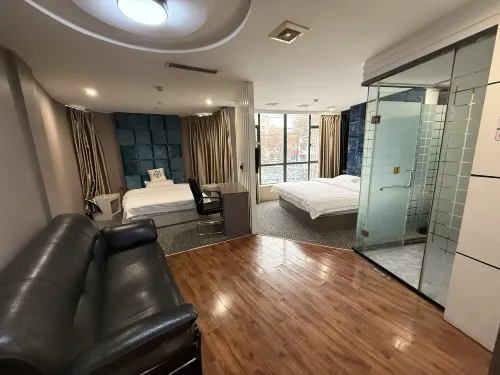 Xike Hotel (Xiangyang Railway Station)