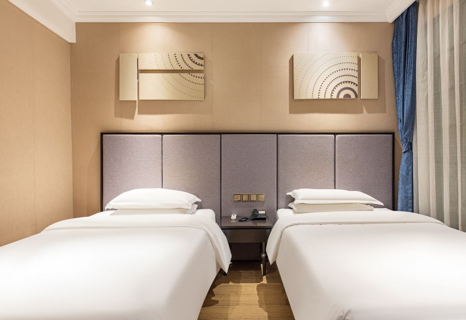 GreenTree Eastern Hotel (Xiamen Zhongshan Road Pedestrian Street)Guestroom (2 beds)