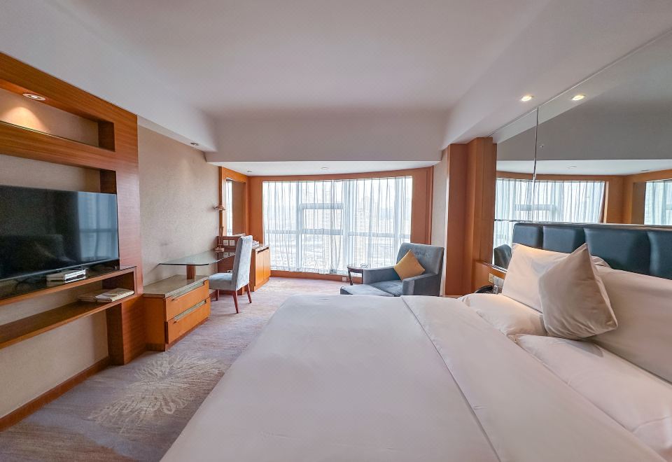 假日尊享大床房