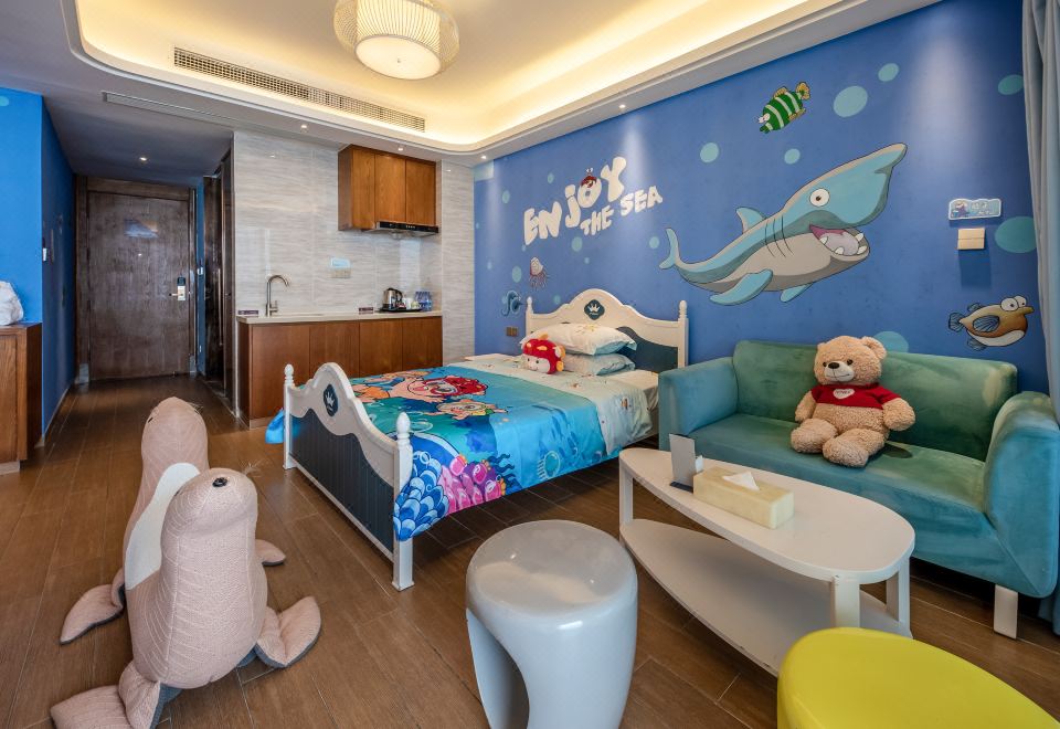 酷芽猪猪侠海景家庭房（子母床）