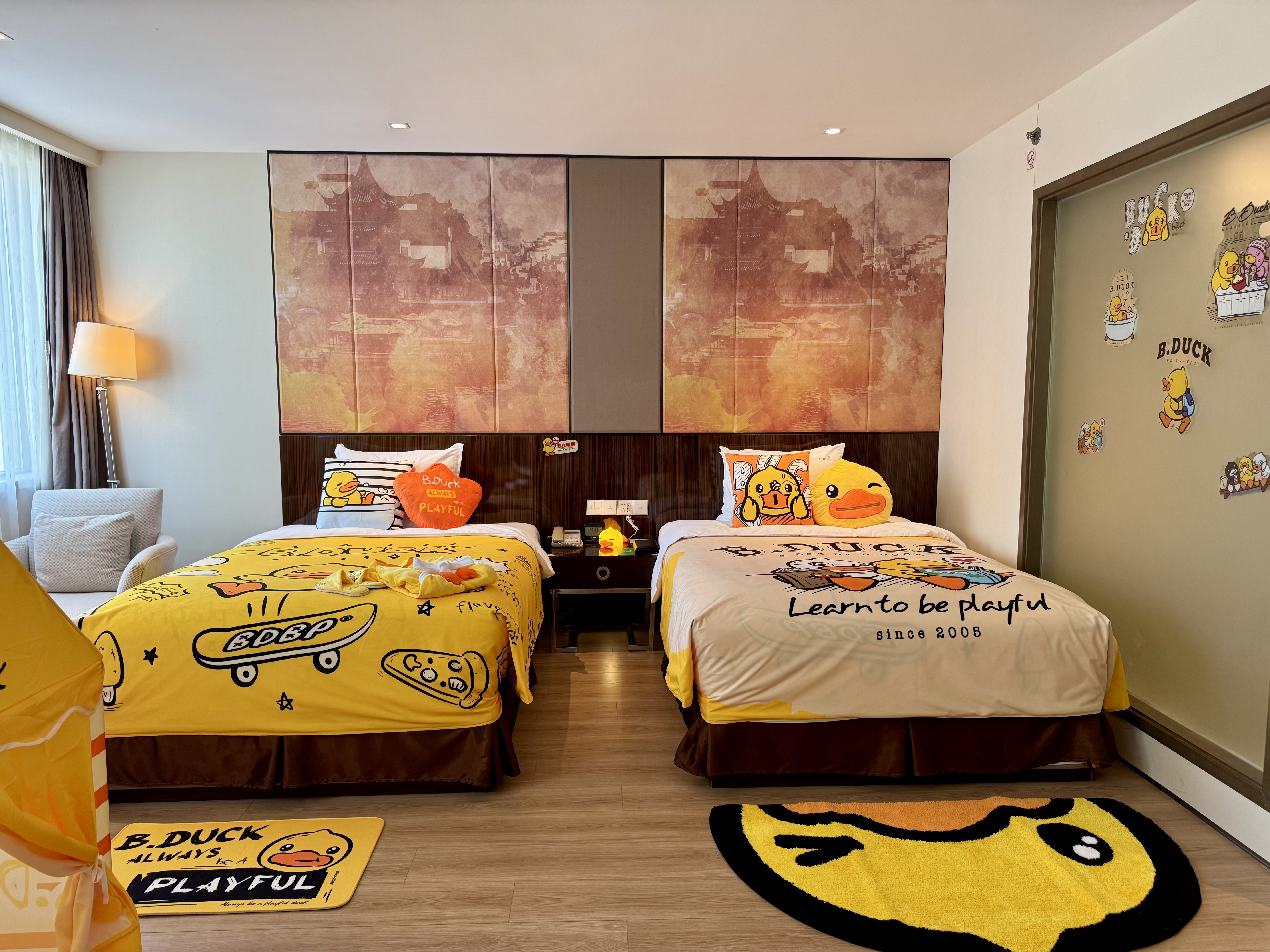 B.Duck小黄鸭亲子主题双床房