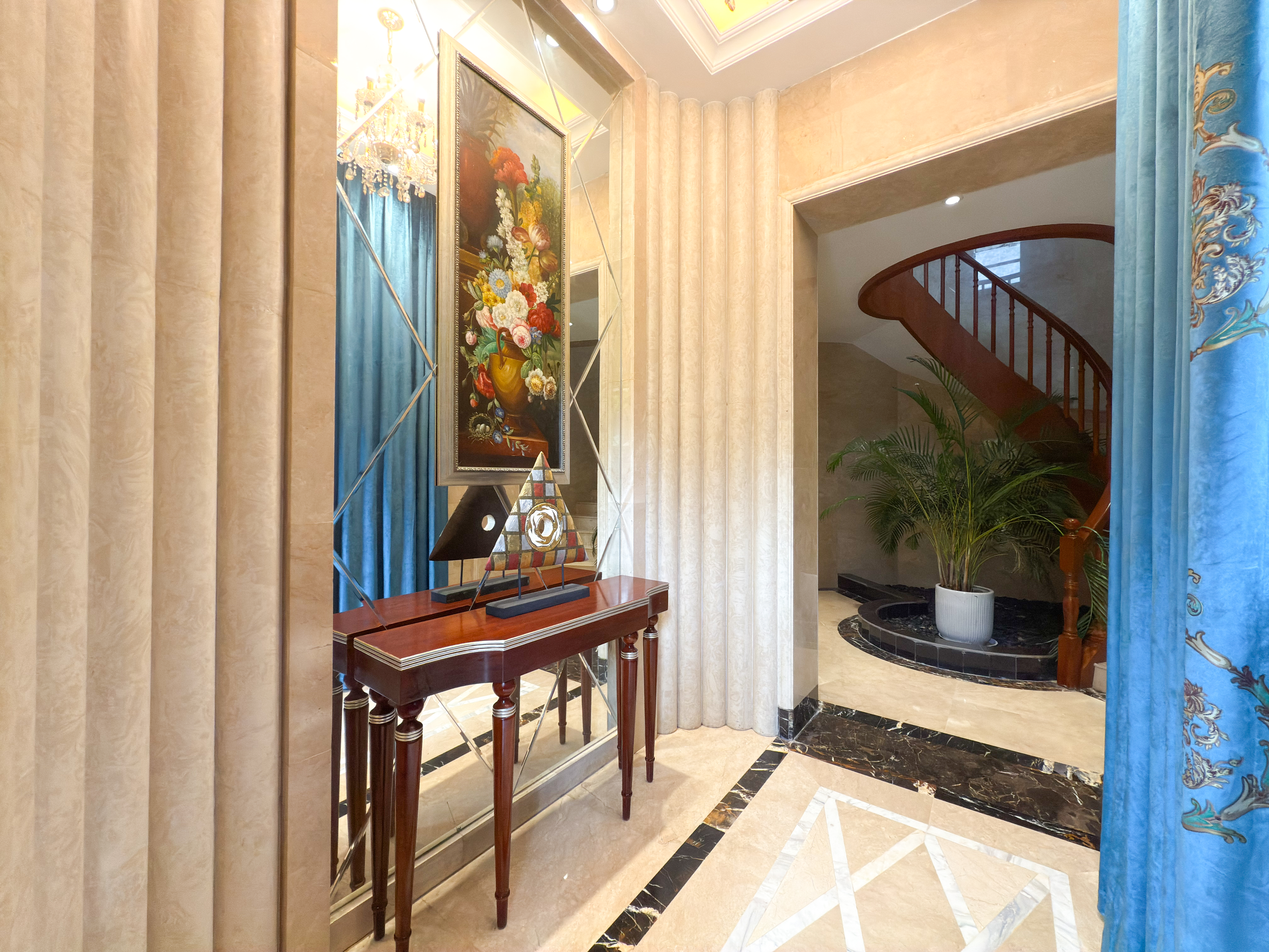 独栋泳池四卧别墅