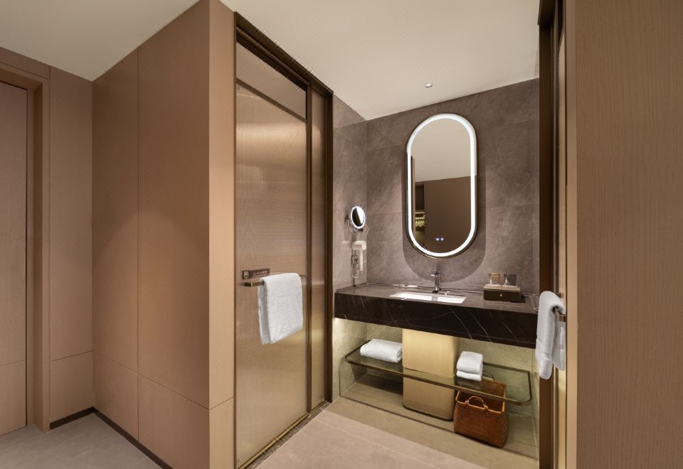 Superior 2-bed Room