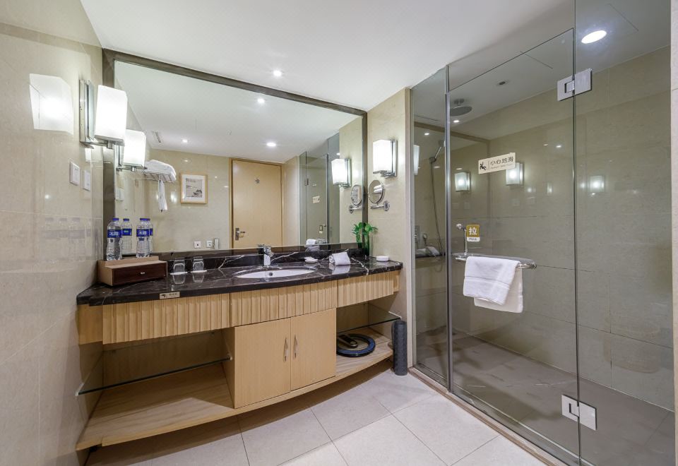 主楼·园景大床间