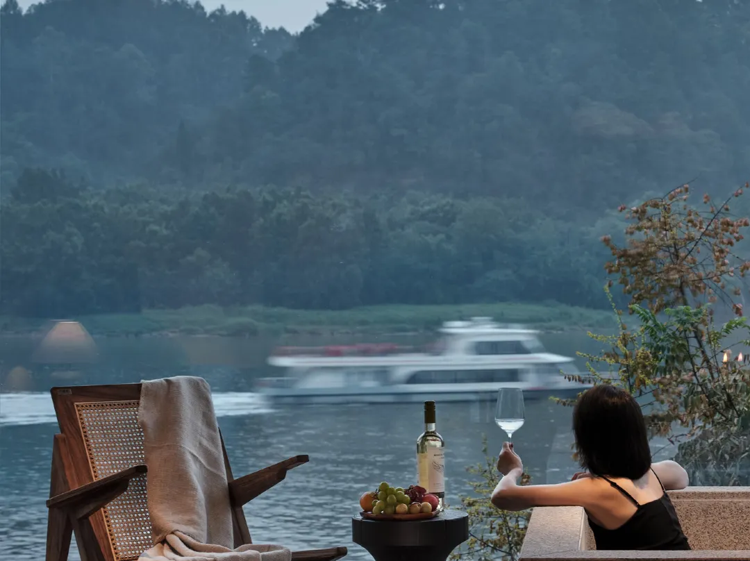 Leshan Giant Buddha Scenic Area River View Hotel [ The Most Popular Hotels For Tourists] - Leshan