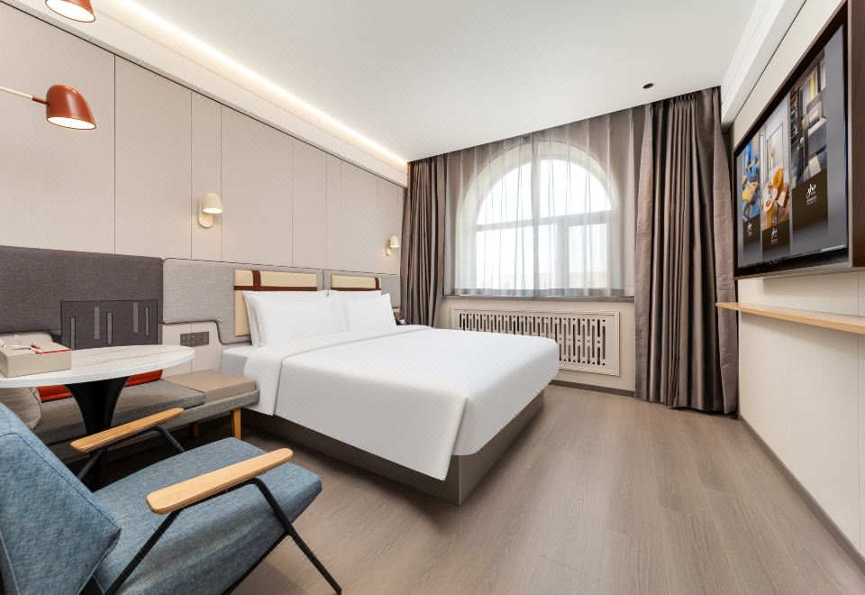 高级大床房（智能马桶+零压床垫+语音智控）