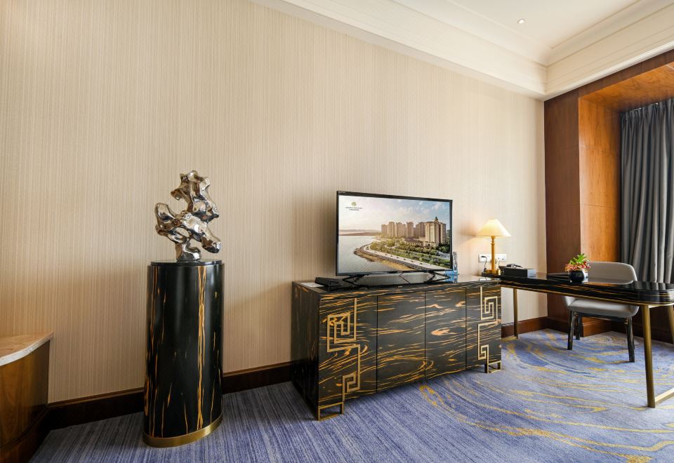 Chateau Star River QingdaoSuperior Sea-view Queen Room