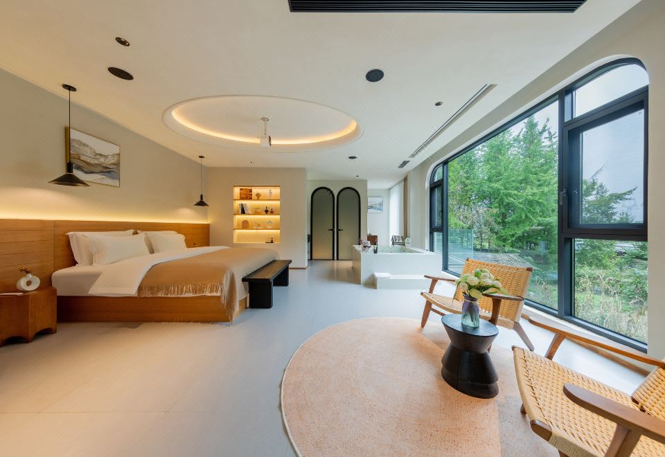 羲和｜全景景觀露臺浴缸大床房【全屋地暖-私湯-鵝絨床品-乳膠床墊-深睡枕-Laifen-空氣循環-全屋智能】