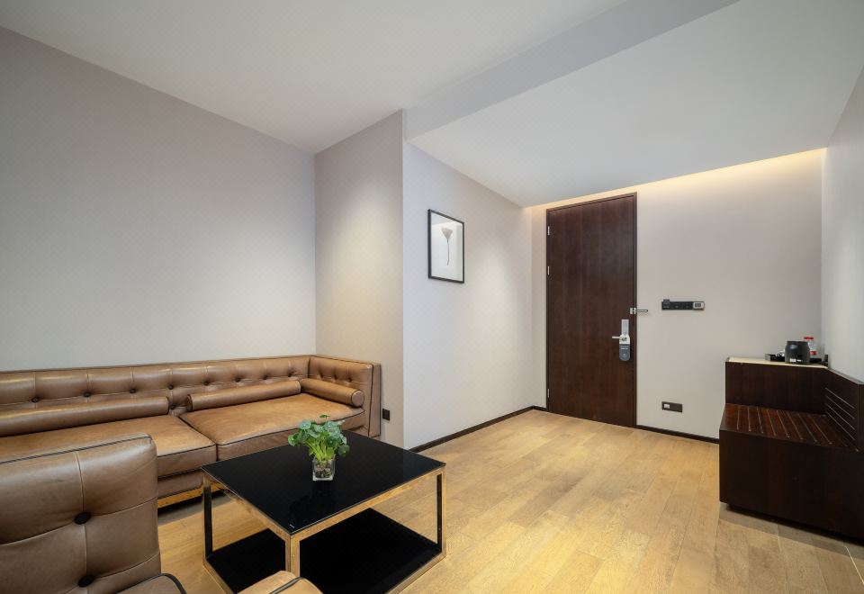 木蓮大床套房-【夏日家庭歡聚空間】