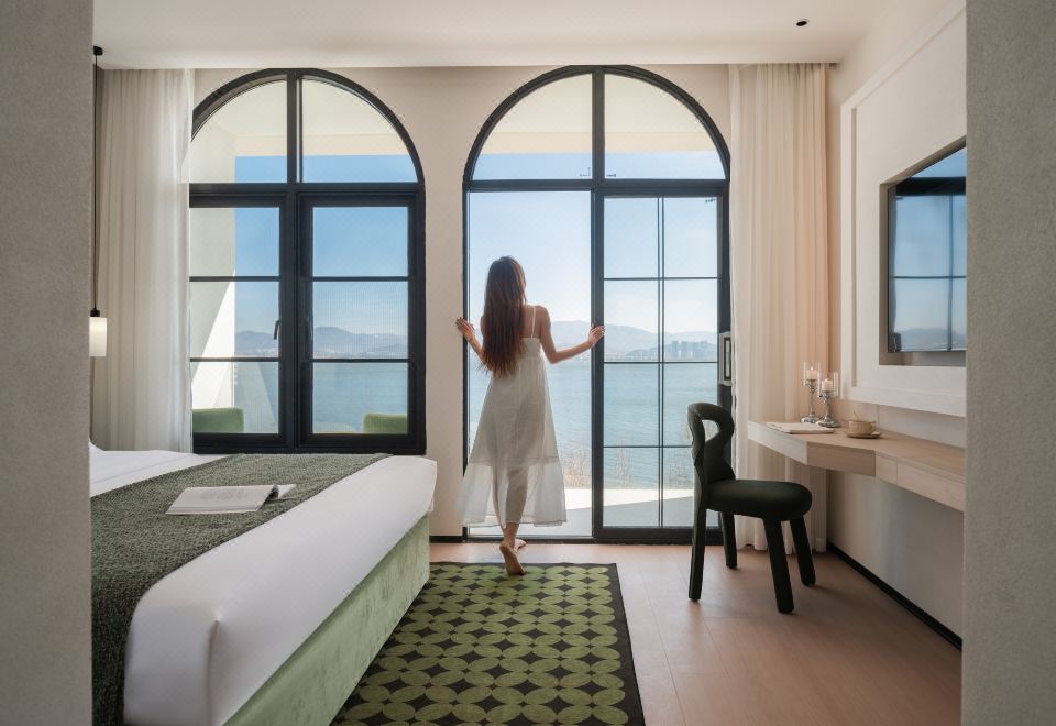 心澜绮梦180°阳台海景大床房·全屋智能+一线海景+阳台