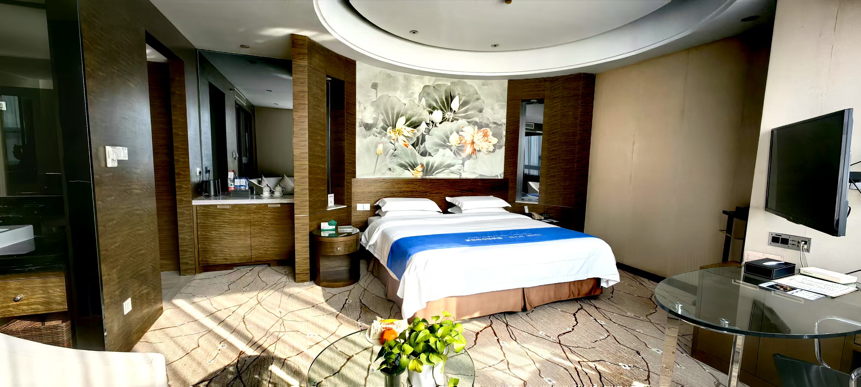 梦百合零压大床房（带0压床垫+记忆枕）