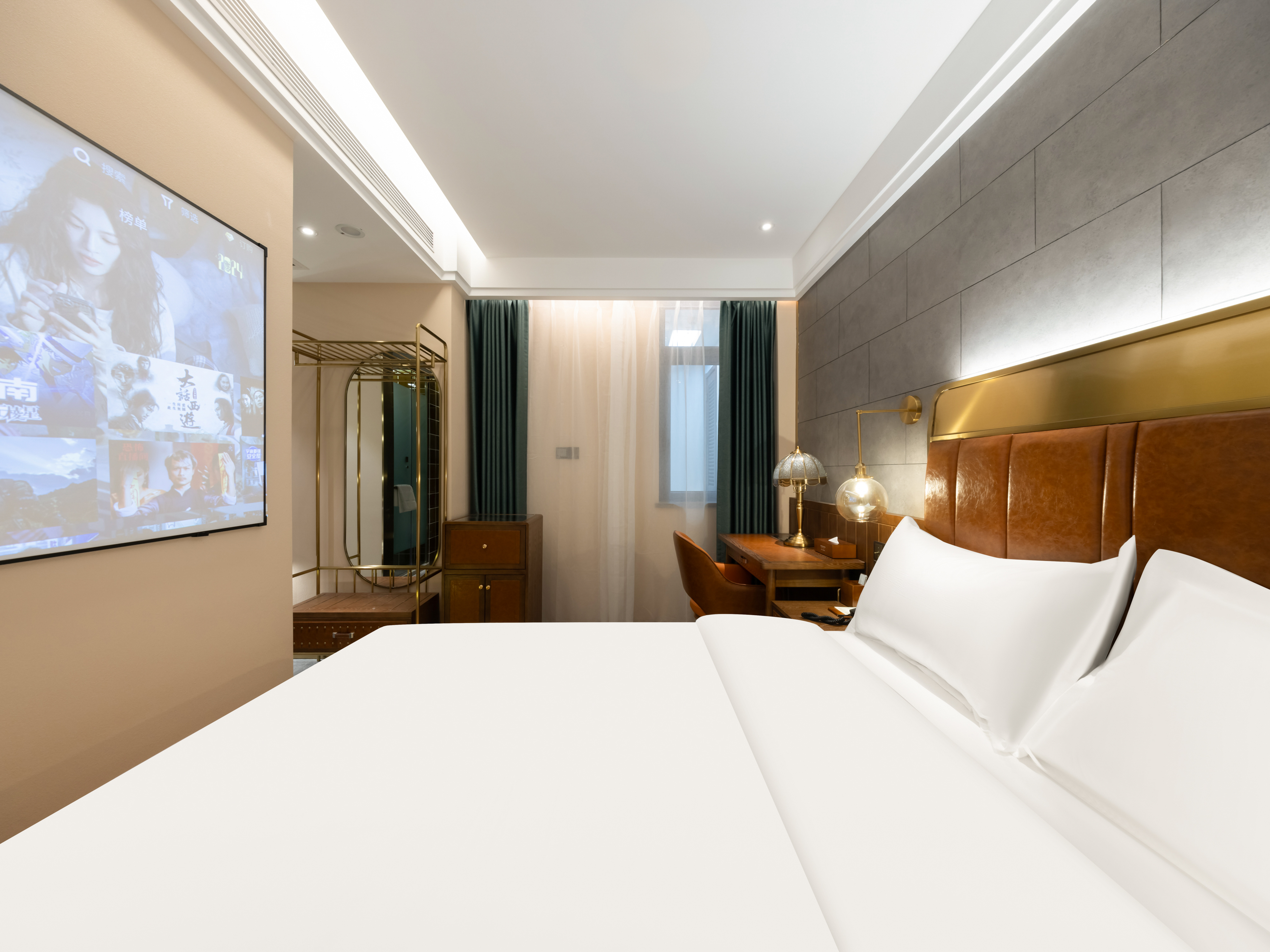 浪漫星空影视大床房