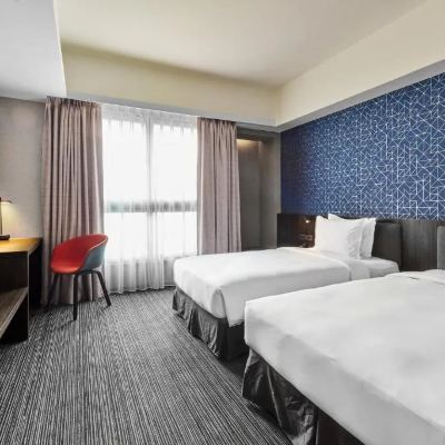 高級雙人房-雙床 高雄愛河智選假日飯店優惠