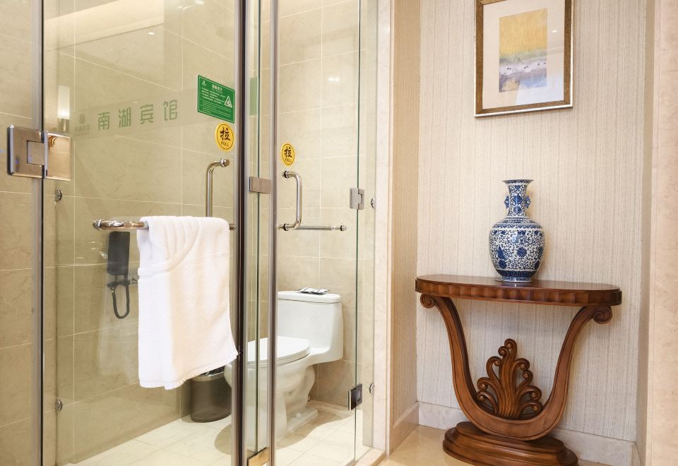 主楼家庭三人间