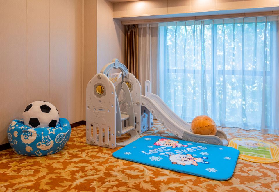 喜羊羊与灰太狼亲子房