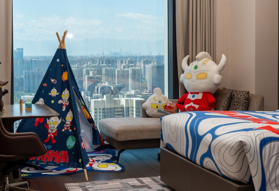 奥特曼主题双床 | 高空180度城景 +童趣帐篷+玩偶