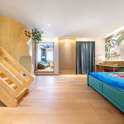 童夢親子房（浴缸+投影儀） 鉑麗斯國際大飯店（威海高鐵站韓樂坊店）優惠