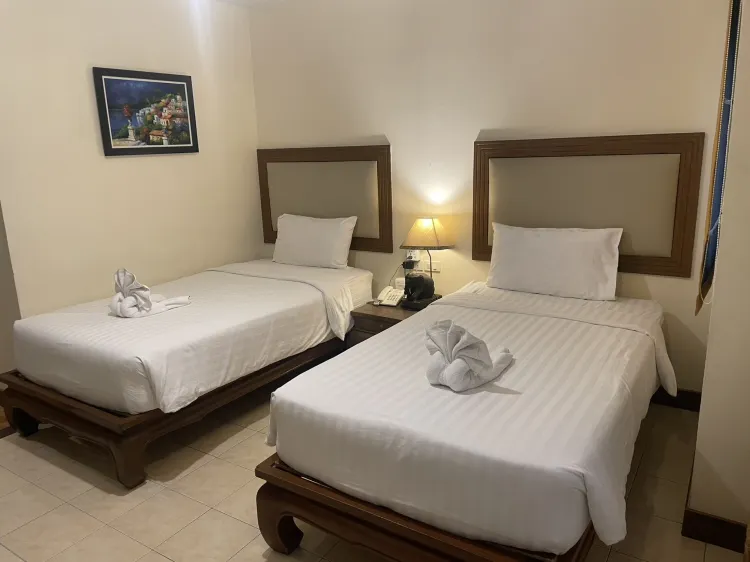 ห้องซูพีเรียร์ เตียงเดี่ยว 2 เตียง