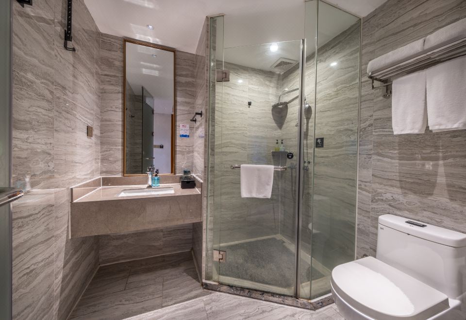 Insail Hotels Dongshankou Subway Station GuangzhouDeluxe Queen Room