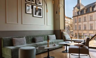Miano Hotel & Bar - Housity