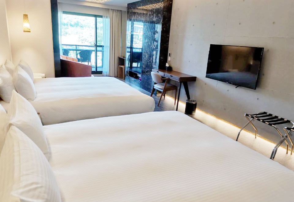 豪华四人房（麪街景）