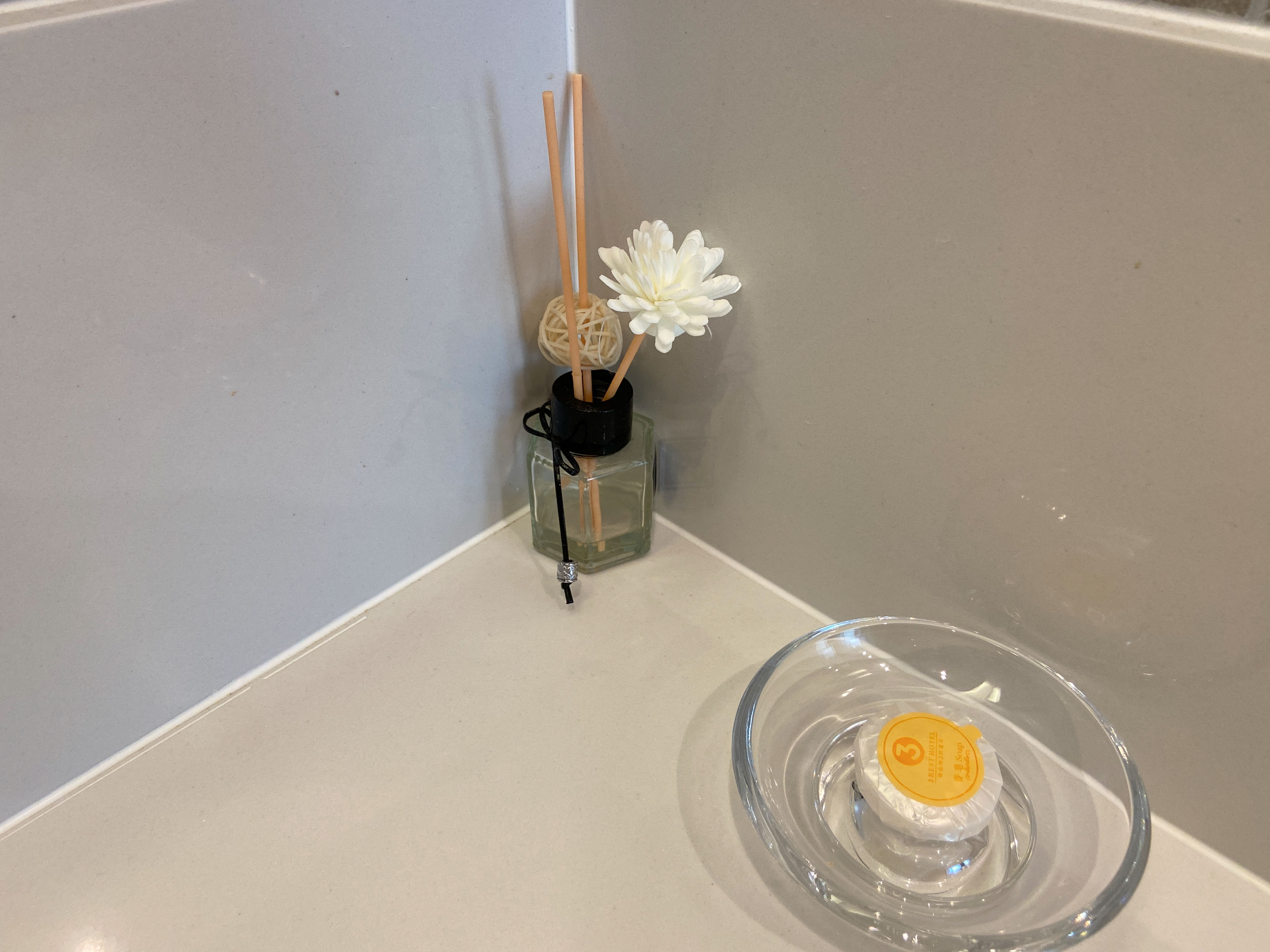 豪華三人間（蕎麥枕 · 愉夢之床）