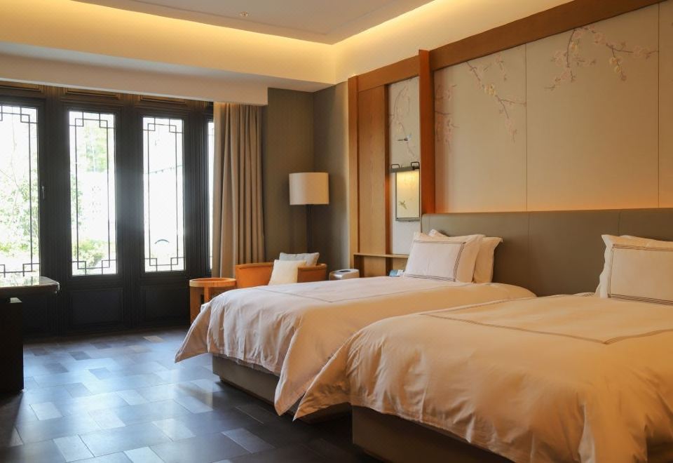 Nanhu HotelSuper Room - Garden-View (2 Beds)