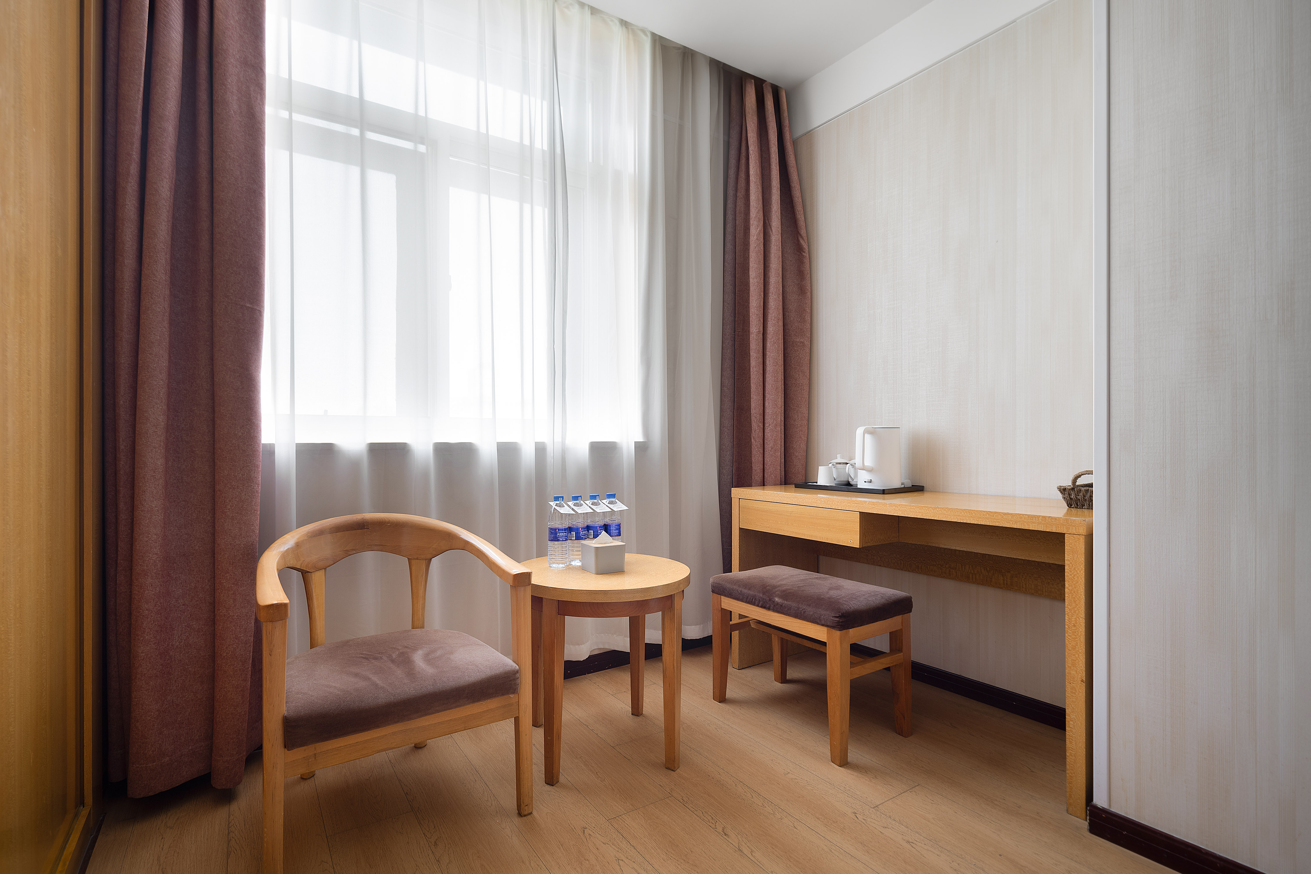 Tooyo Hotel (Xi'an Bell Tower and Drum Tower Huimin Street)商务雅致大床房+乾净整洁+安心睡眠