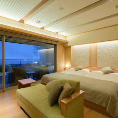 2階 オーシャンビュー コーナースウィートルーム 源泉掛流し露天風呂付き 大室の杜 玉翠 クーポン