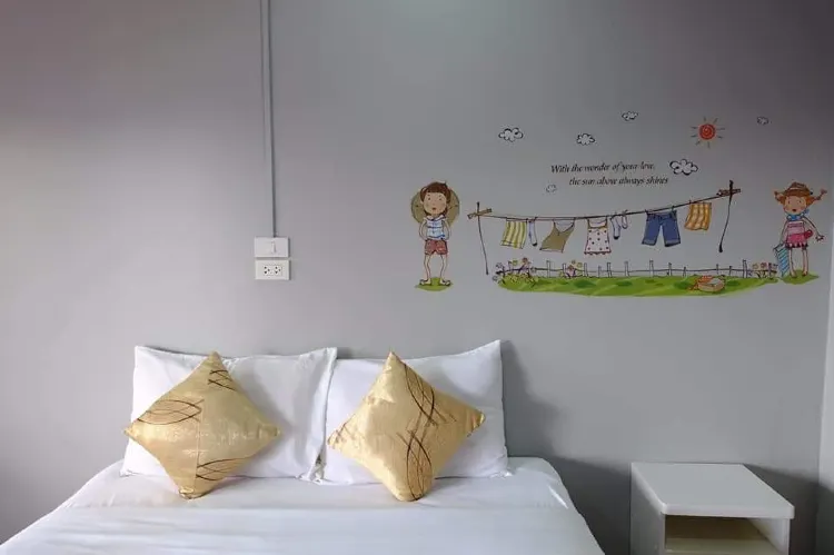 ห้องสแตนดาร์ด เตียงใหญ่ 1 เตียง