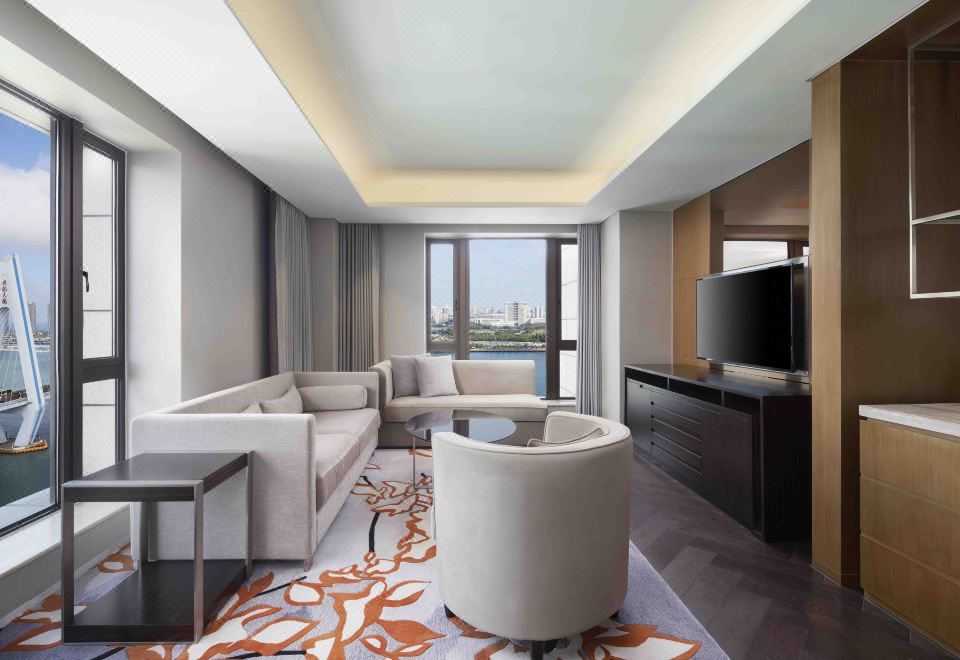 家庭雙臥江海勝景聯通套房