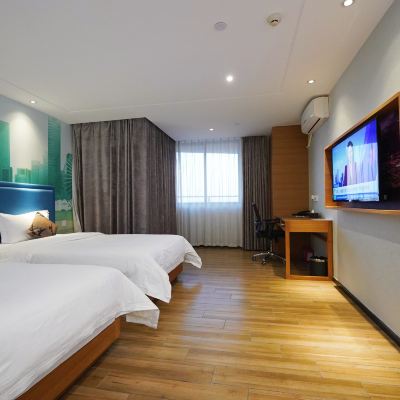 冰爽玩水雙床房 清遠中凱華府假日飯店優惠