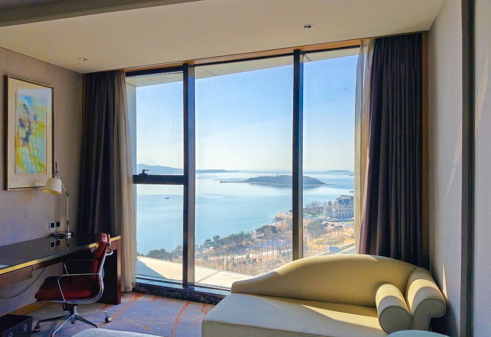 尊尚海景客房-大床