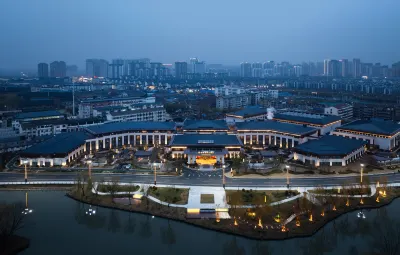 Huai'an XiaoHu International Hotel Отели в г. 