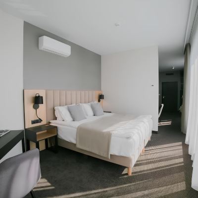 Premium King Room V Hotel Warsaw Promo Code