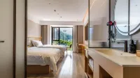 Yunfeng Hotel