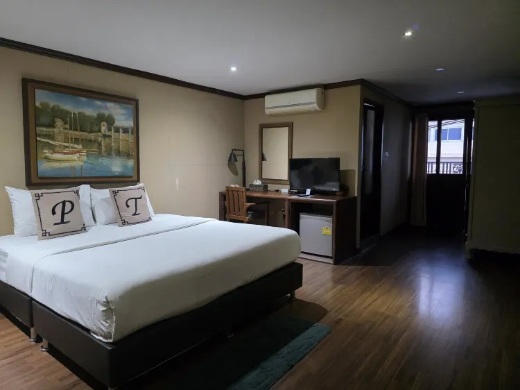 ดีลักซ์เตียงใหญ๋