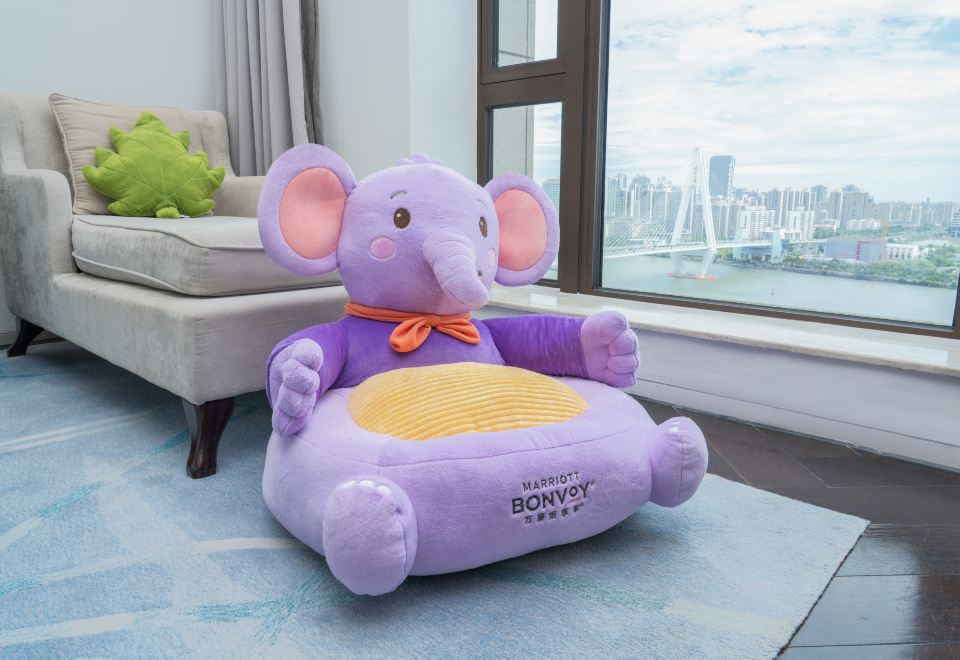 诺亚的丛林探险大象亲子主题丨海景房